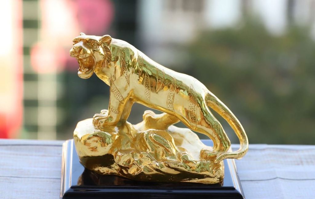 Top 7 vật phẩm phong thủy mệnh Kim nổi bật năm 2025